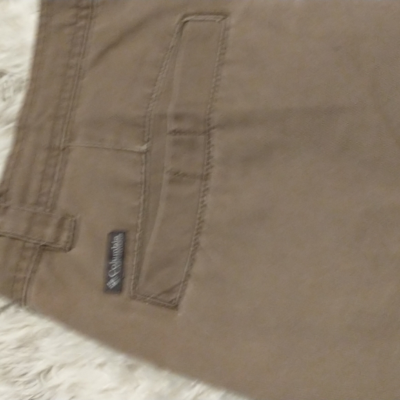 Columbia men's size 40x10 cargo shorts-vintage - Picture 5 of 5